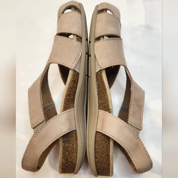 Earth Origins Etbirdine Comfort Support Tan Leather Slip On Sandal Size 7M - Picture 7 of 10